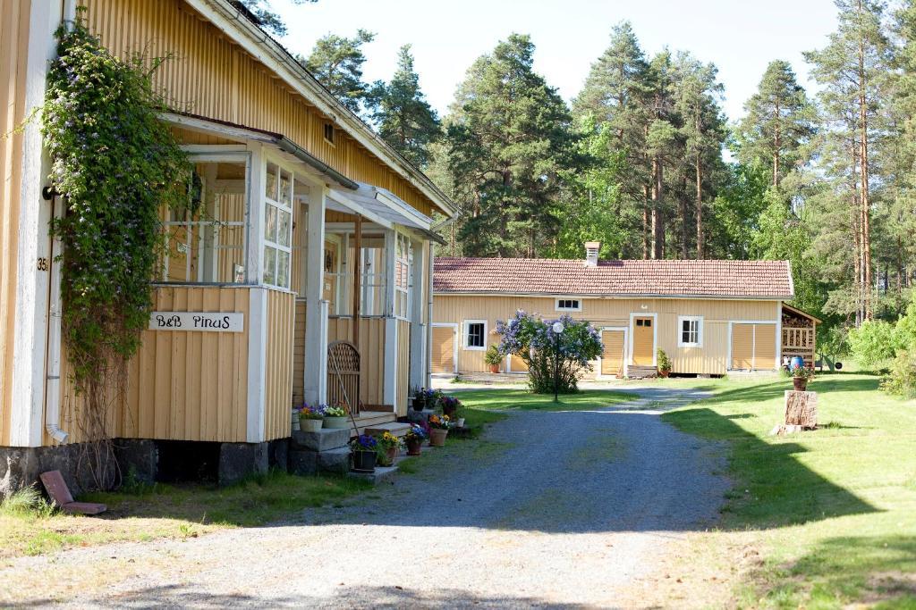 B&B Pinus Мянтюхарью Экстерьер фото